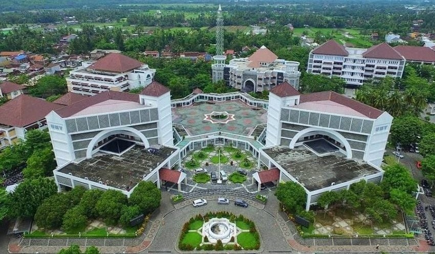 Fakultas Hukum UMY