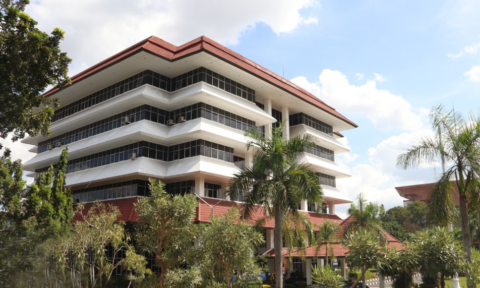 Manajemen Bisnis UPN Veteran Yogyakarta (UPNVY)