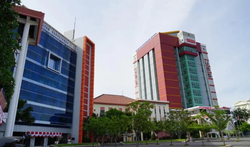 Universitas Muhammadiyah Surabaya (UM Surabaya)