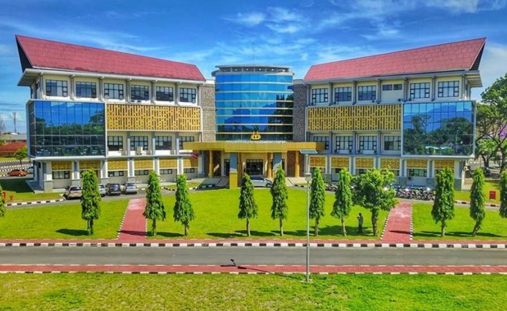 Universitas Negeri Padang (UNP)